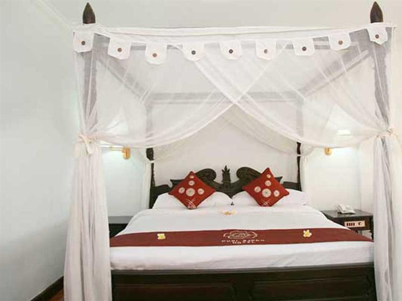 Puri Saron Hotel Baruna Beach Lovina מראה חיצוני תמונה